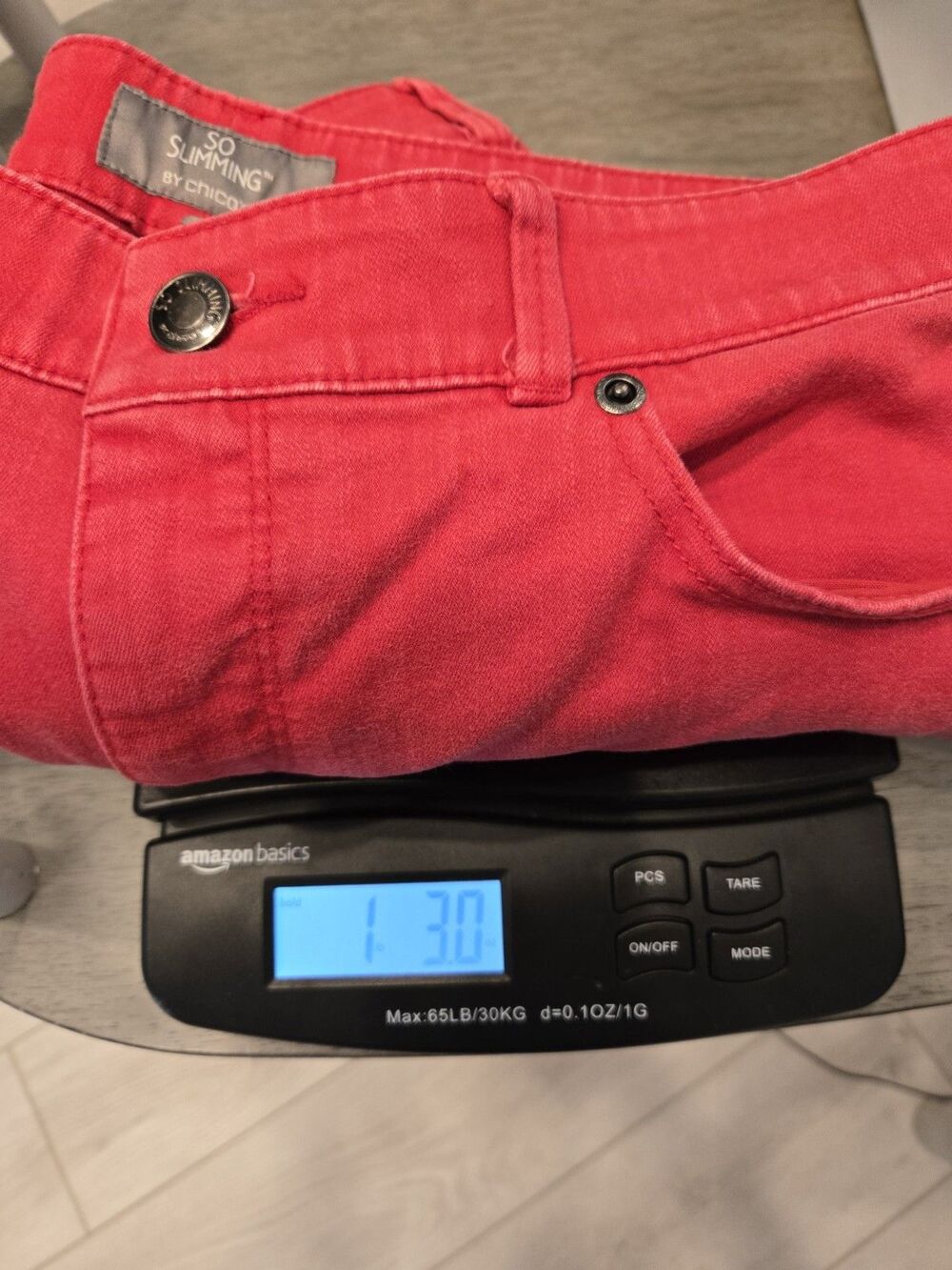 So Slimming by Chico's Women's Washed Red Ankle Zip Jeans Size 0.5 US Size 6 - Picture 14 of 15